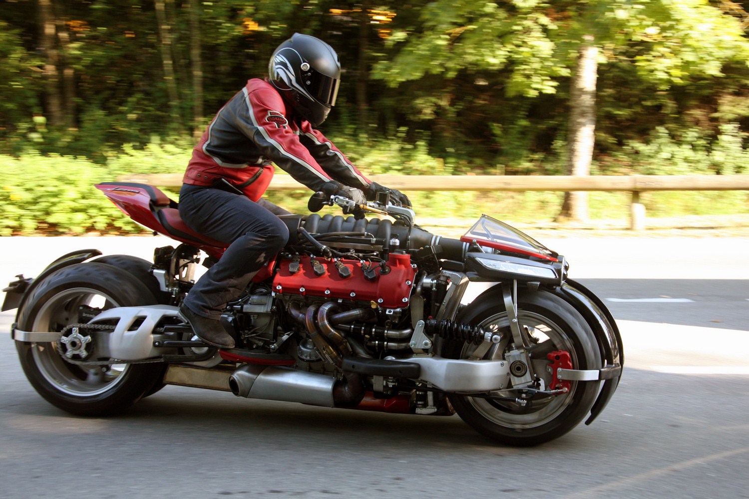 LM 847
